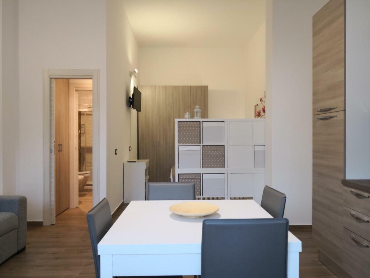 Hotel Tiny House Naxos Giardini-Naxos Exterior foto